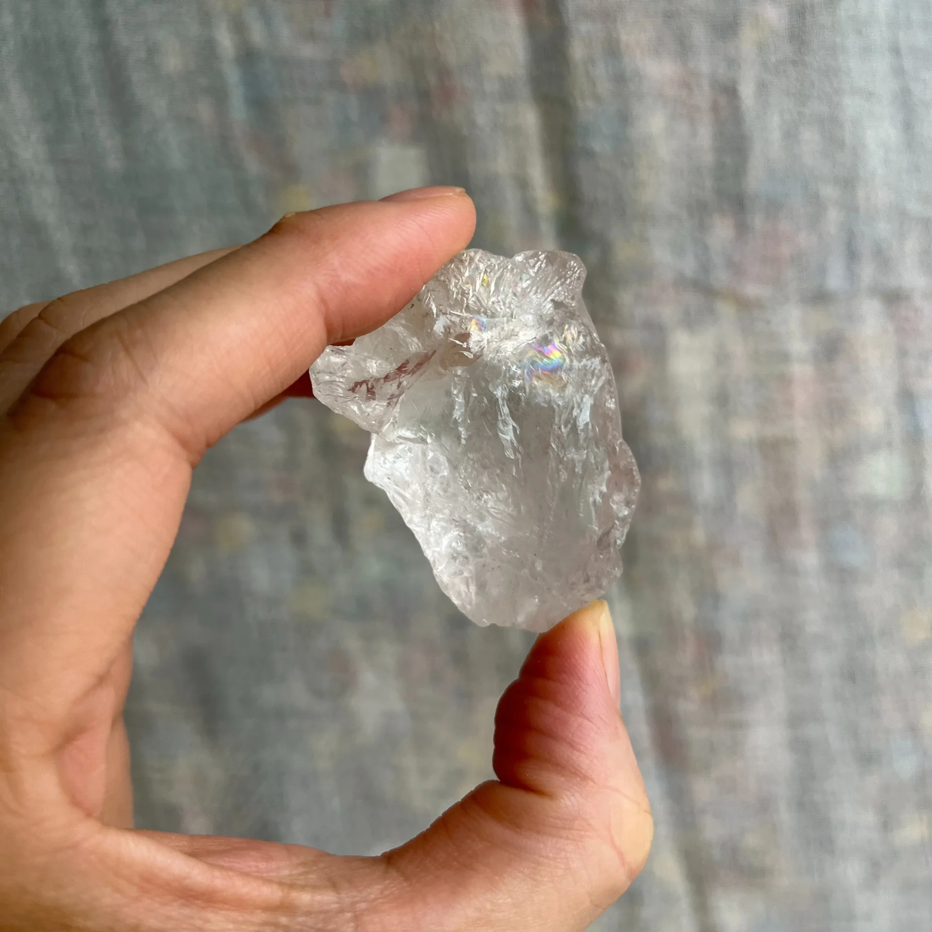 The Charm and Usage Guide of Clear Quartz 12grounding