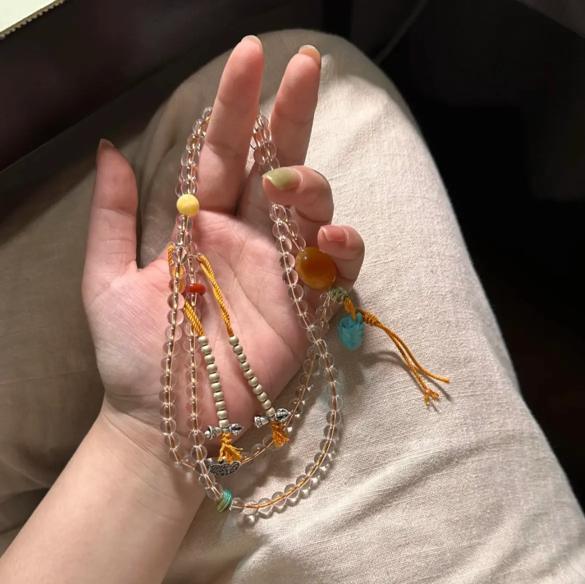 Where Should You Avoid Wearing Crystals? 8crystals And Energy Fields