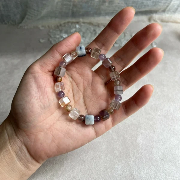 Natural Aurora Quartz Healing Stone Natural Aurora Quartz Healing Stone