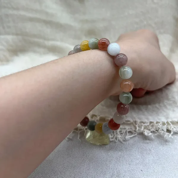 Natural Rabbit Hair Quartz Bracelet Natural Rabbit Hair Quartz Bracelet