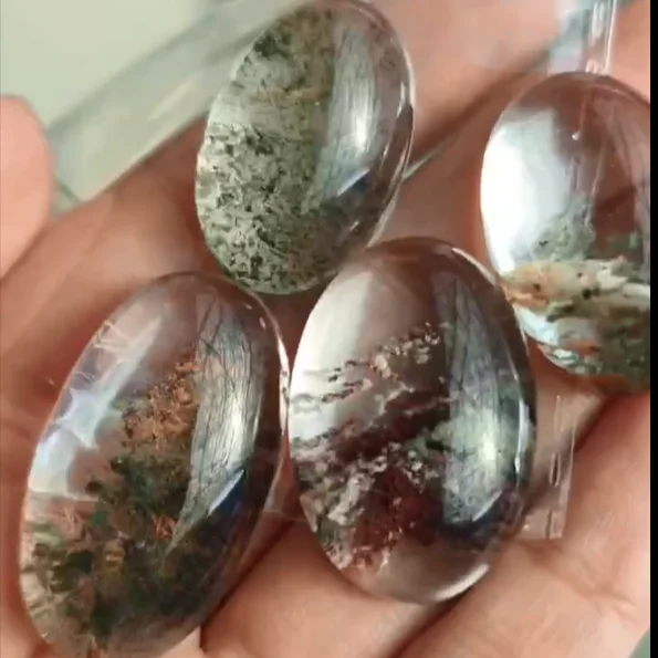 Phantom Quartz: Embracing Nature's Energy, Discovering the Beauty of All Four Seasons Phantom Quartz Embracing Nature's Energy, Discovering The Beauty Of All Four Seasons
