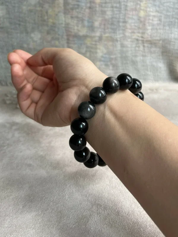 Silver Obsidian For Clarity Silver Obsidian For Clarity