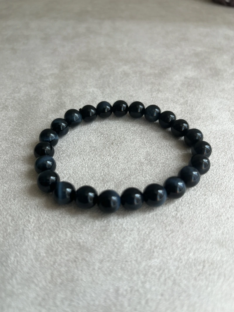 Natural Blue Tiger Eye & Hawk's Eye: A Fusion of Strength and Focus Blue Tiger Eye Beads Meaning