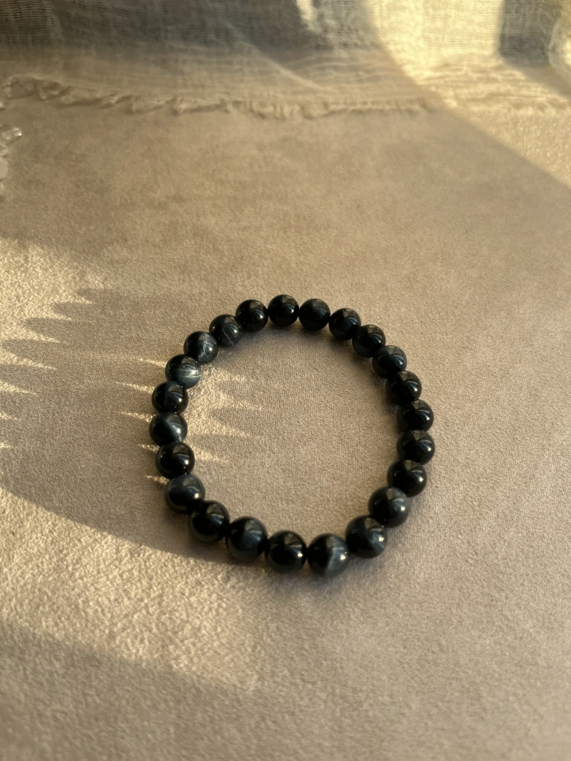 Natural Blue Tiger Eye & Hawk's Eye: A Fusion of Strength and Focus Bracelet Eyes Blue